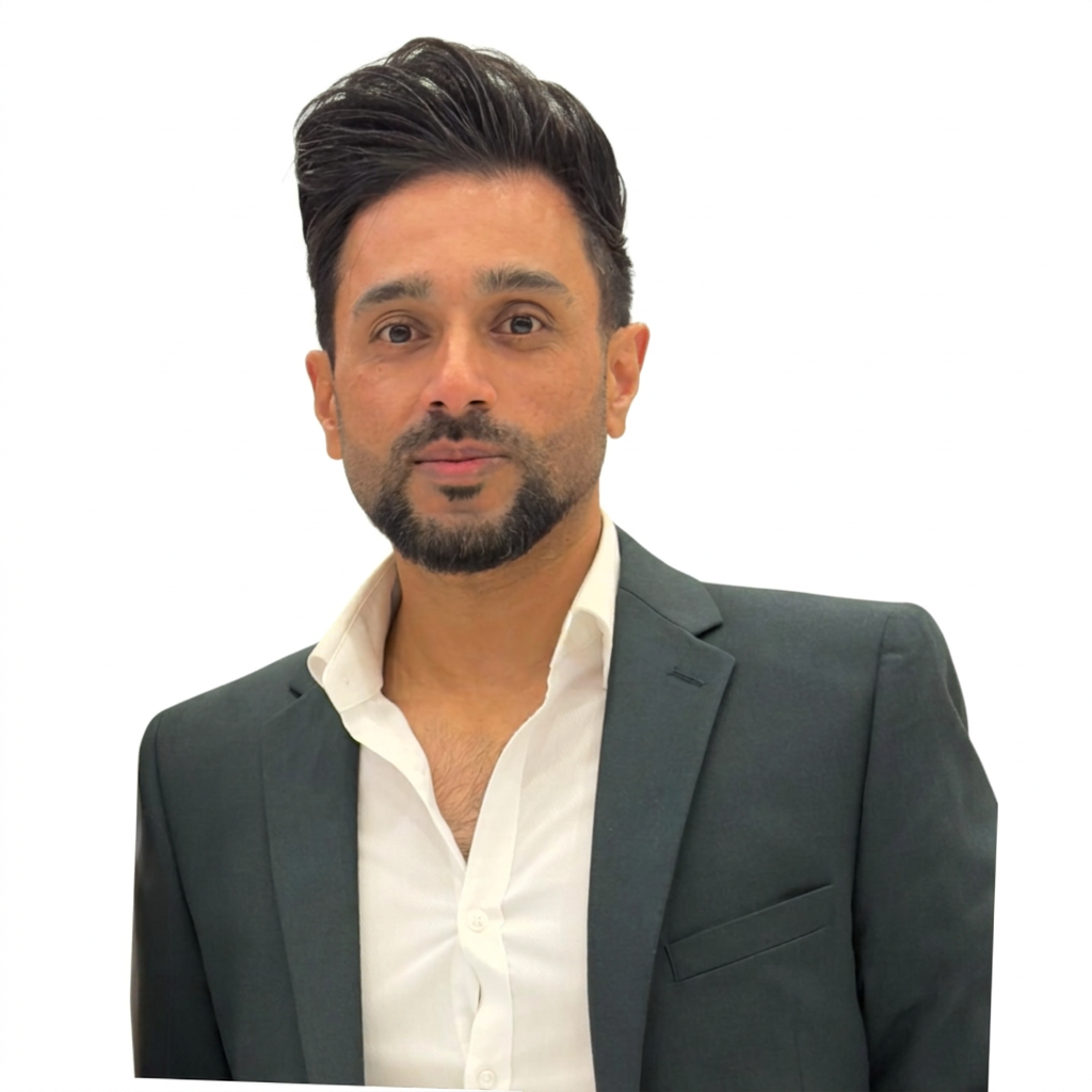 Waqas Sagar, Director